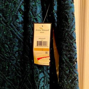 Cocktail dress Jessica Howard emerald green